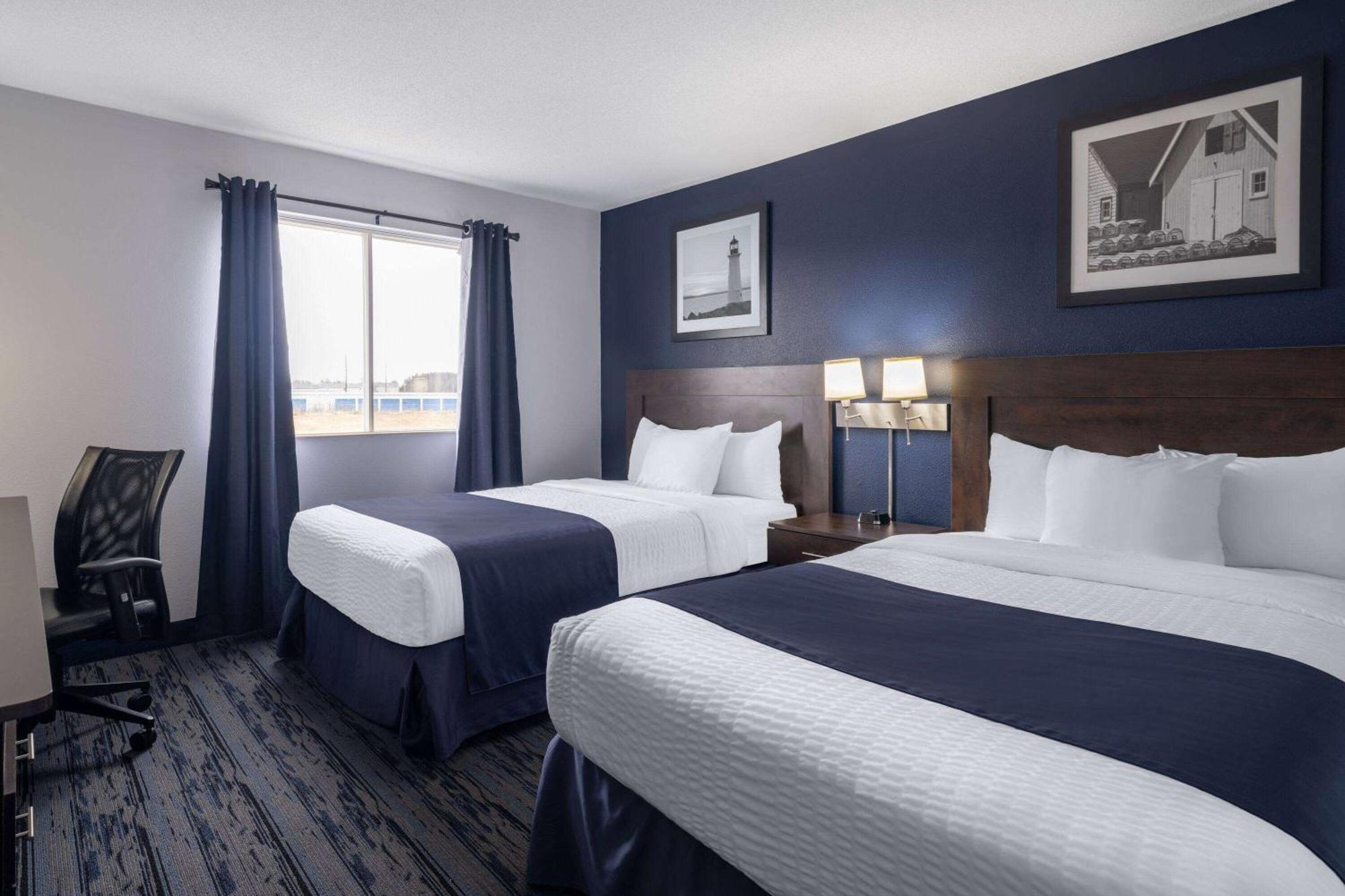 Travelodge Suites By Wyndham Saint John Bagian luar foto